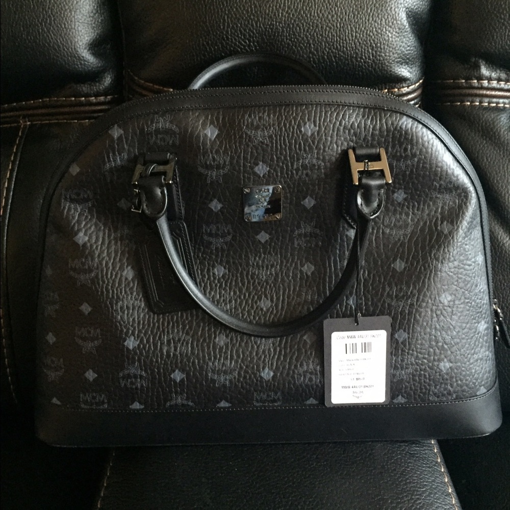 EXTREMELY RARE - Authentic Black Lg Heritage Bowler MCM Bag.